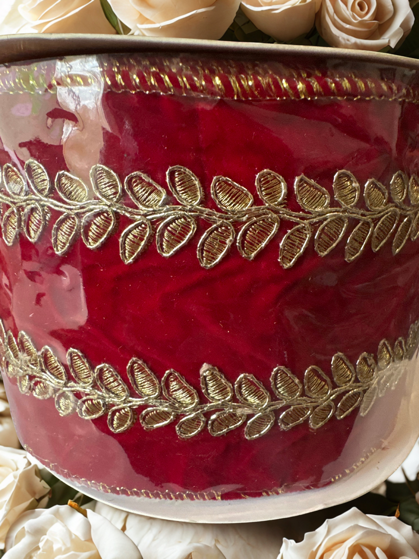 4" Velvet Ribbon with Gold Laurel Leaf Pattern – 4" x 10 Yards