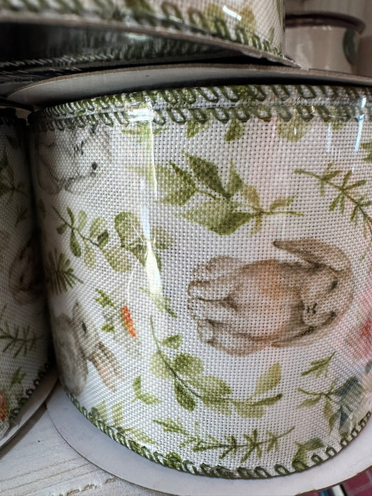 2.5" Green Spring Bunnies