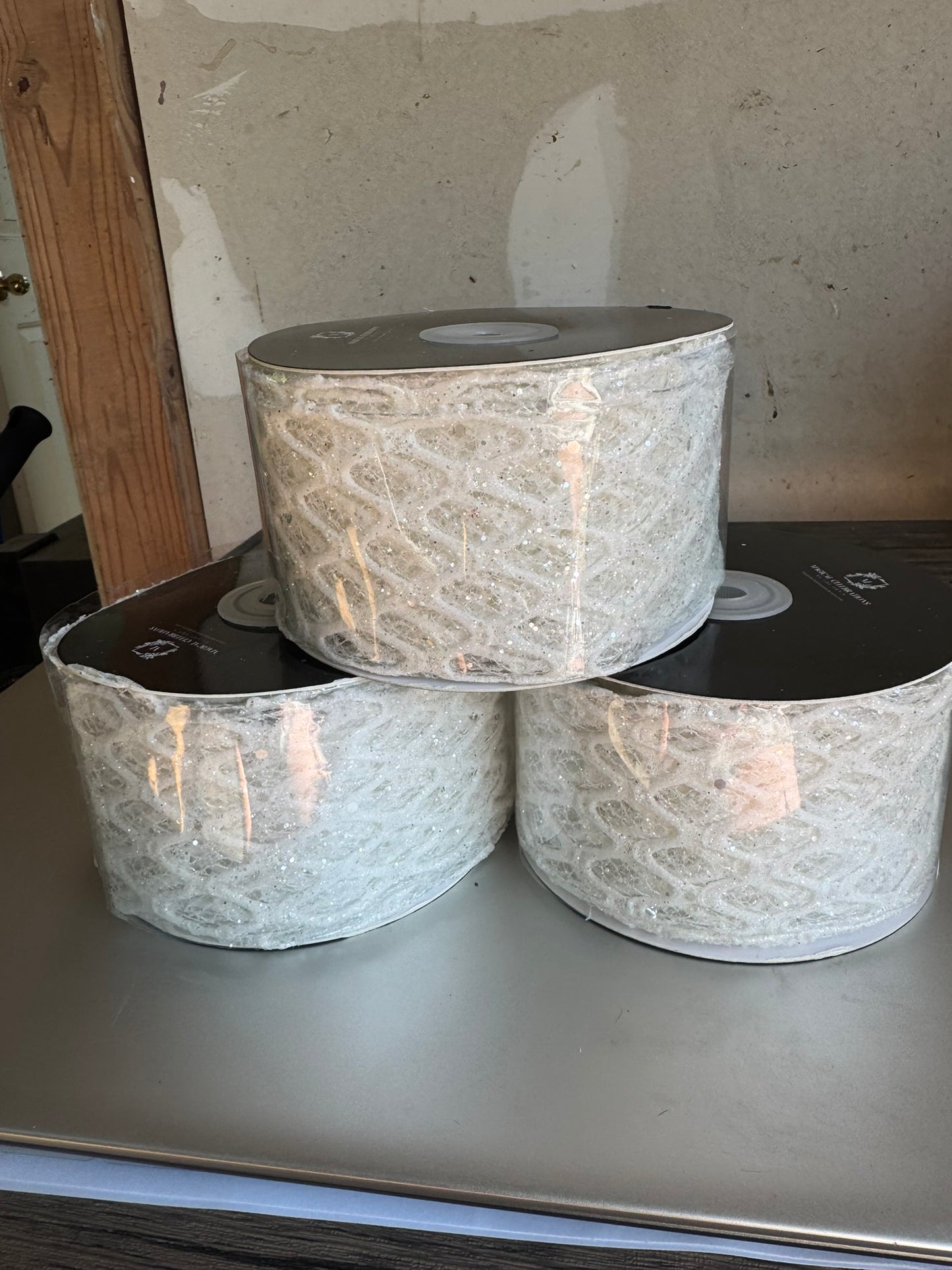 2.5" Webbed Mesh Glitter Ribbon – 2.5" x 10 Yards